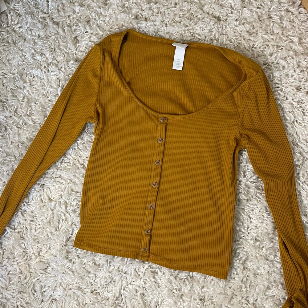 H&M Mustard Button Down Long Sleeves Top
